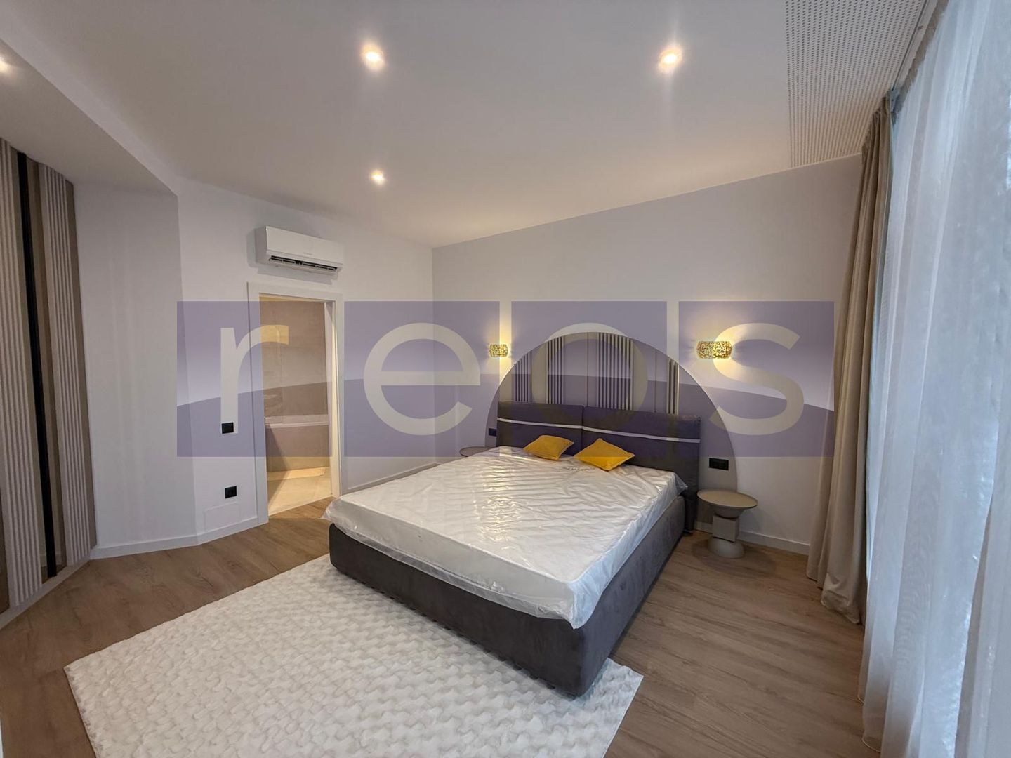 INCHIRIERE 4 CAMERE | ONE NORTH LOFT | MOBILAT SI UTILAT LUX | LOC PARCARE | - Poză 19