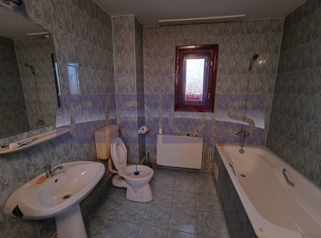 VANZARE CASA P+2 | SINGURA IN CURTE | ZONA PARCUL CAROL - Poză 2