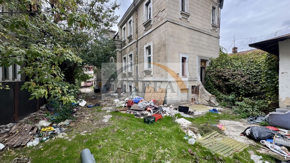 Vila interbelica si teren 501 mp in proprietate, un sigur proprietar ! - Poză 7