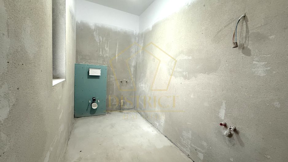 Duplex despartit prin camera tehnica cu 4 camere | Giroc - Poză 11