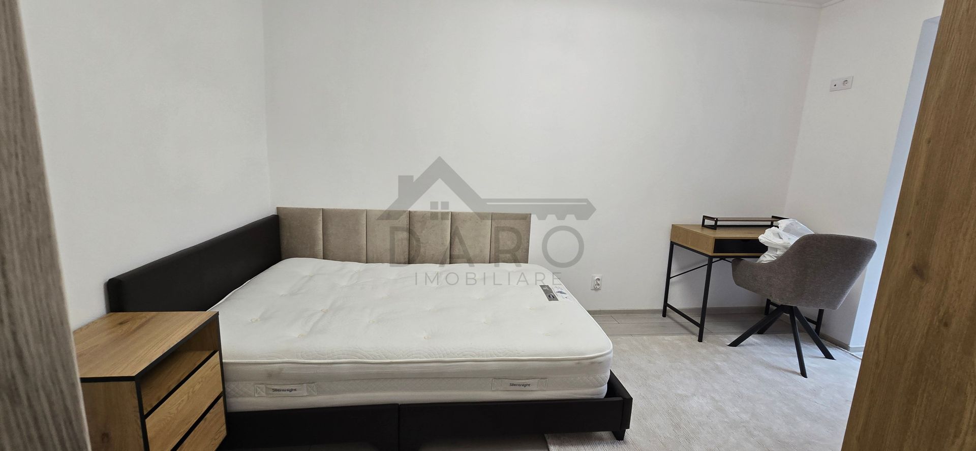 Apartament cu 3 camere Tudor etaj 2 prima închiriere - Poză 13