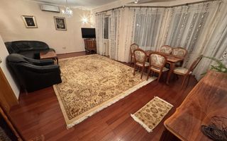 De închiriat – Vilă premium cu panouri fotovoltaice, grădină și garaj - Poză 4