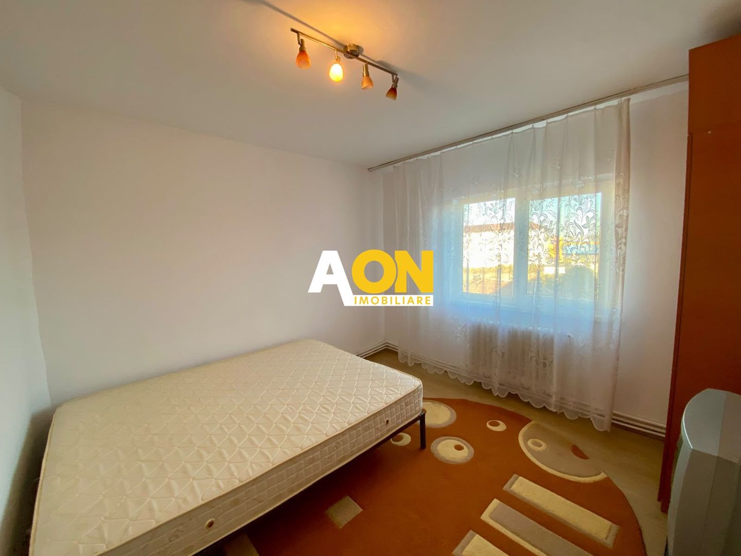 Apartament 2 Camere Decomandat, Etaj 2, Zona Dedeman - Poză 2