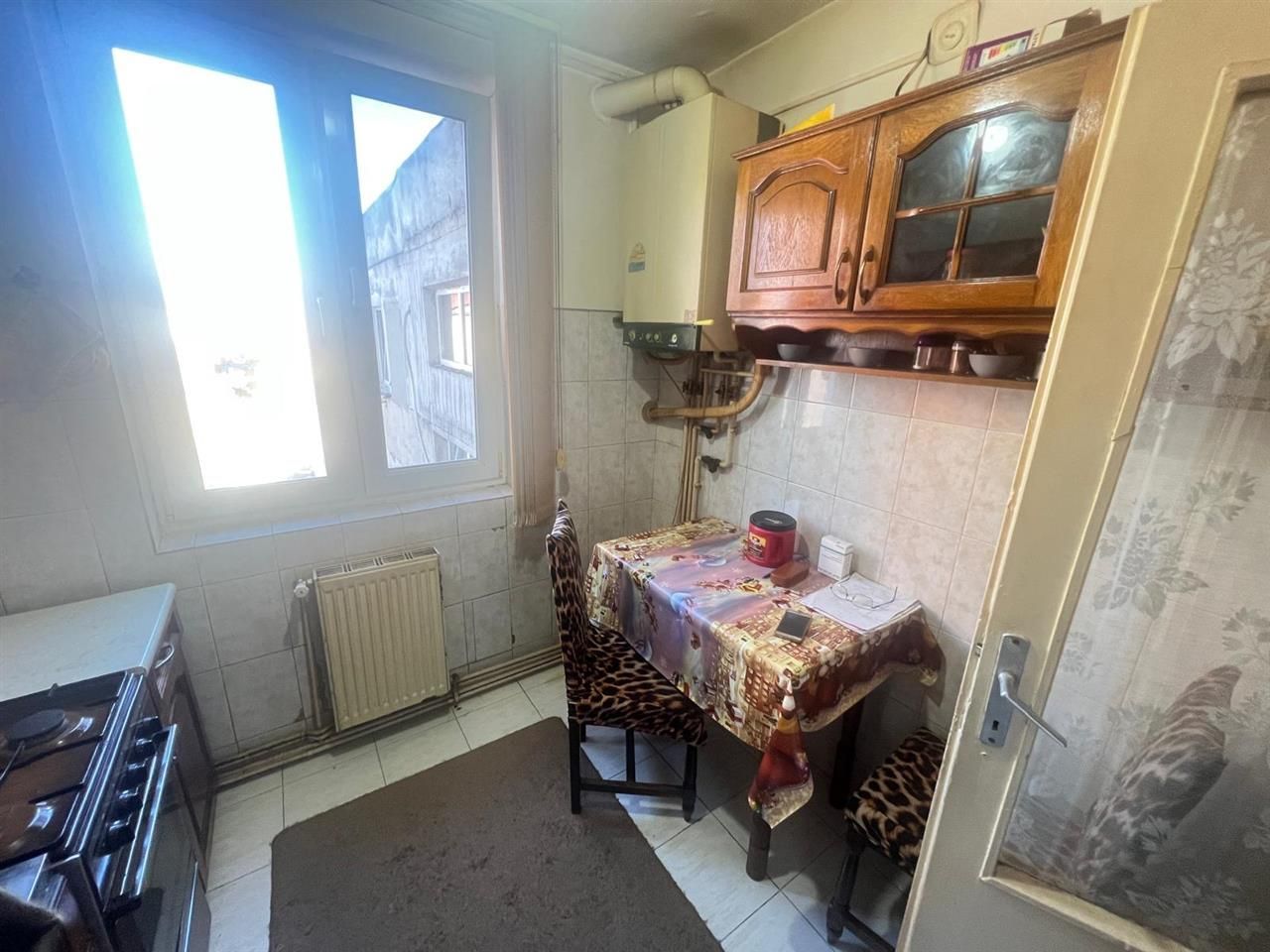 3 camere decomandat etaj 4/10 Dambovita centrala proprie - Poză 3