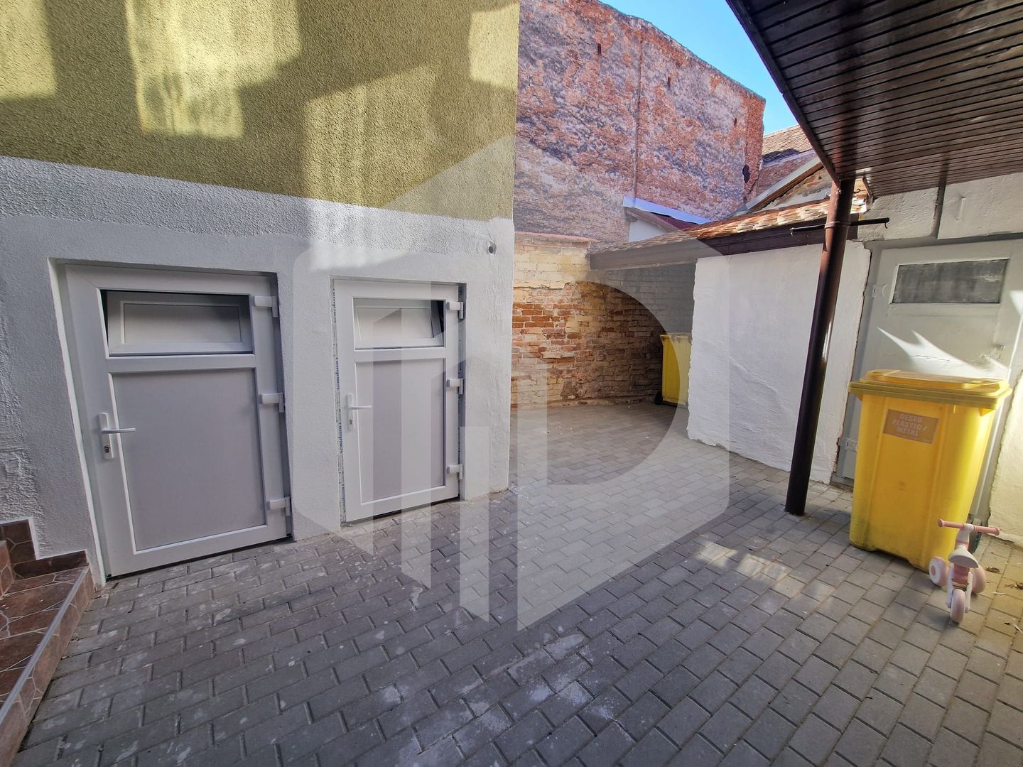 Apartament 3 camere et 1 zona Centrala - Poză 6