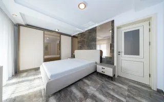 Sacele-Casa 6 dormitoare + 4 bai teren 979 mp. - Poză 27