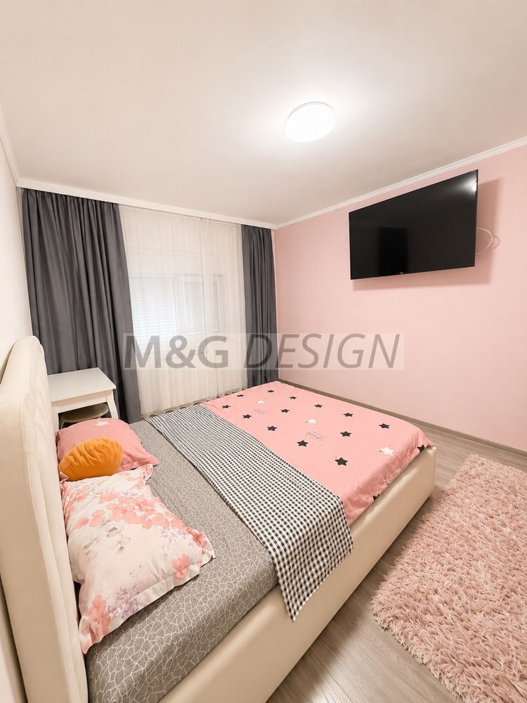 Apartament 4 camere Aradului etaj 2 - Poză 3