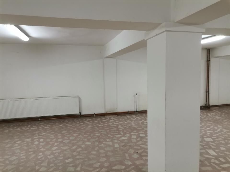 Inchiriere cladire D+P+3, Targul din Vale, stradal - Poză 5