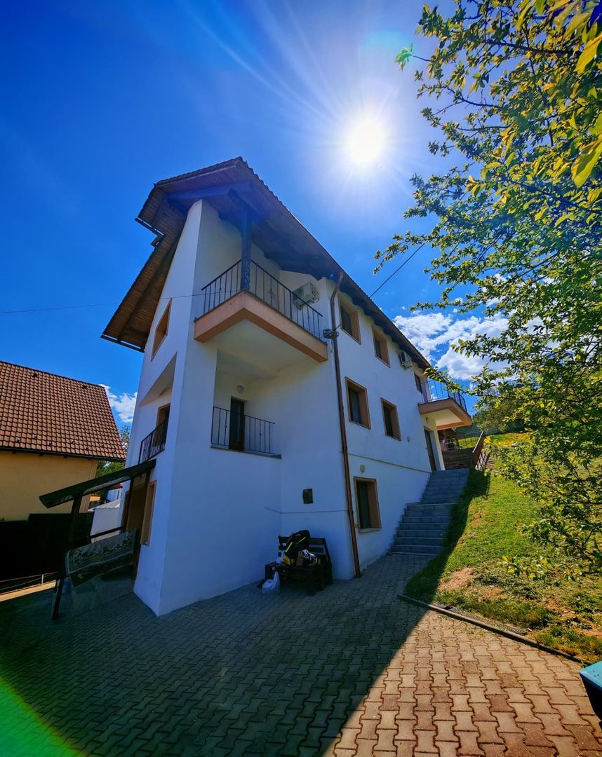 Casa / vila,  pensiune investitie zona Sacele, Brasov - Poză 31