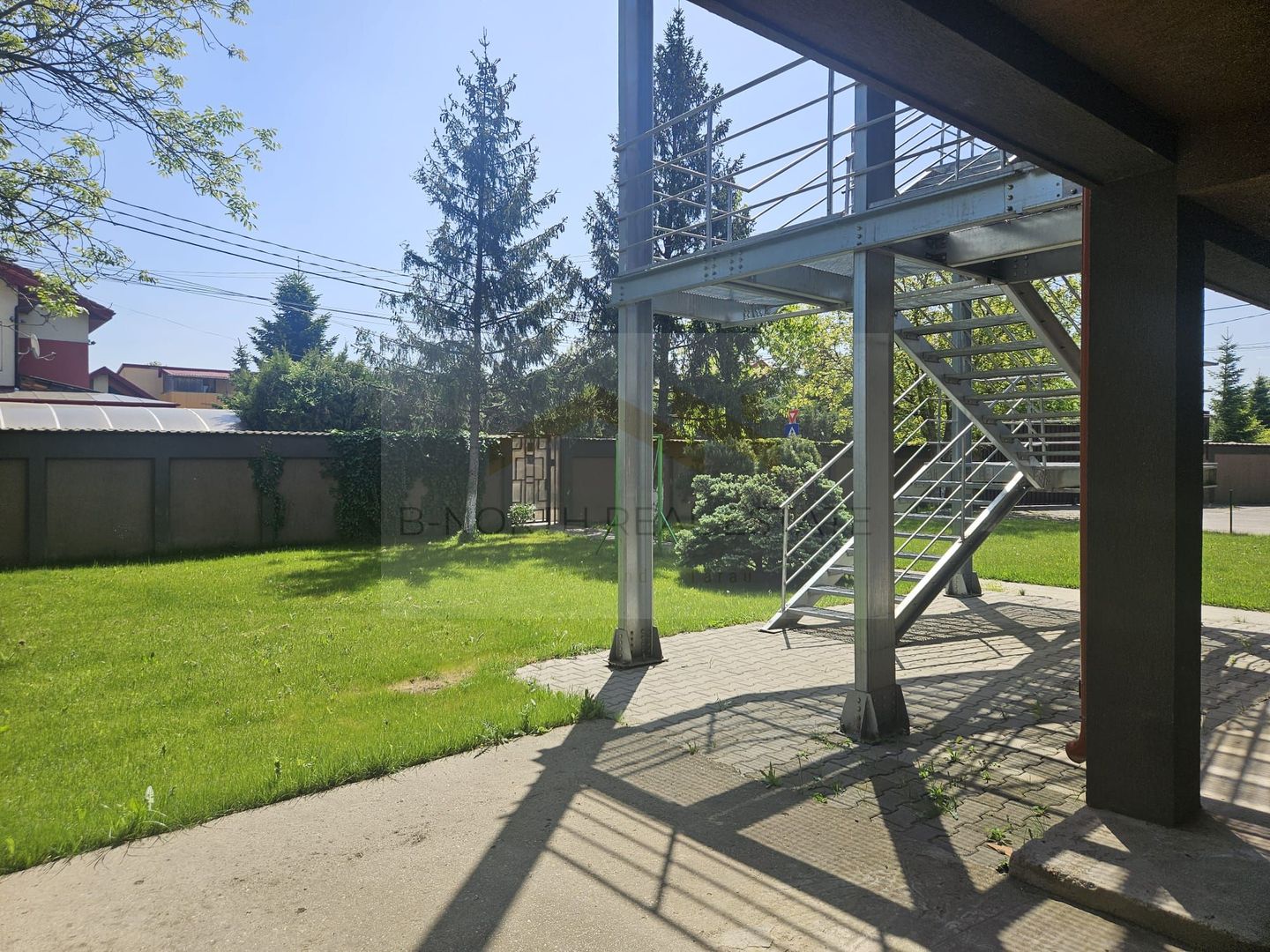 Inchiriere imobil S+P+E+M, 709 mp utili +1500 mp curte, 4500 euro/luna, Sector 5 - Poză 2