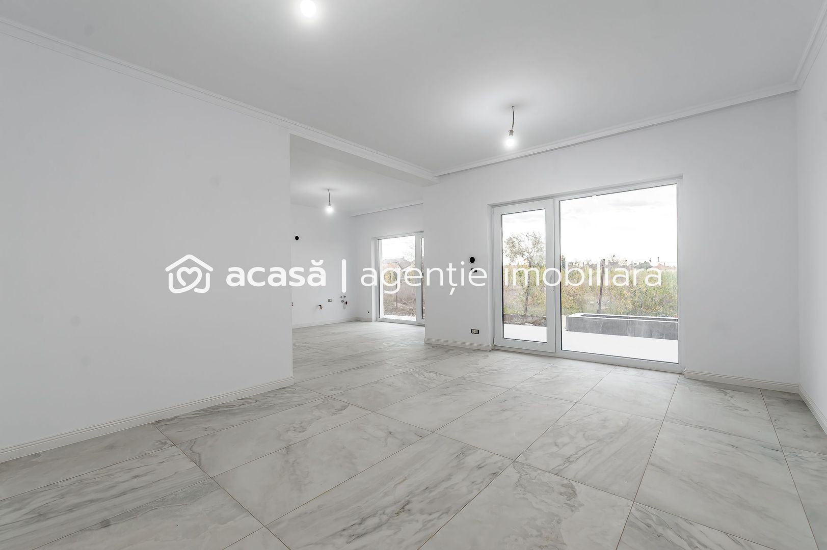 Vilă nouă cu terasă panoramică – design premium, 4 dormitoare, în Gai - Poză 2