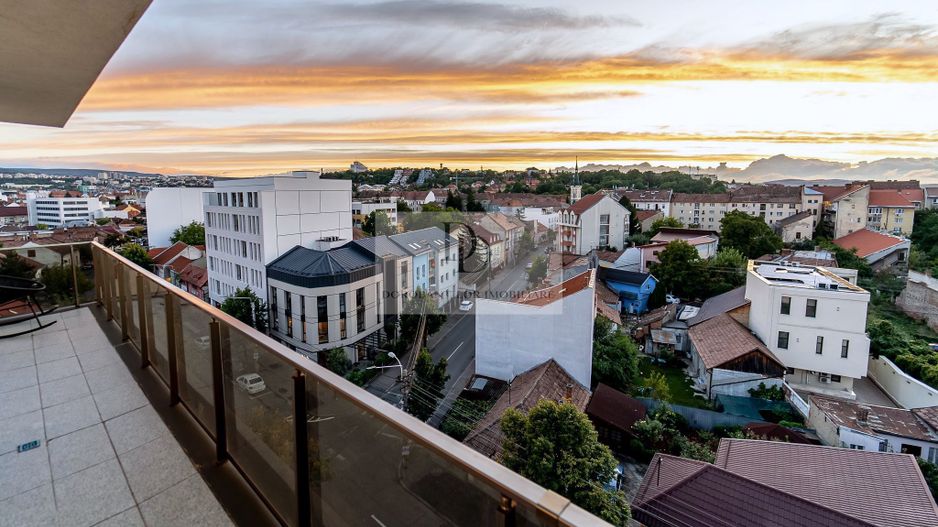 Penthouse cu 3 camere  | 2 parcări subterane incluse | Centru -Decebal - Poză 14