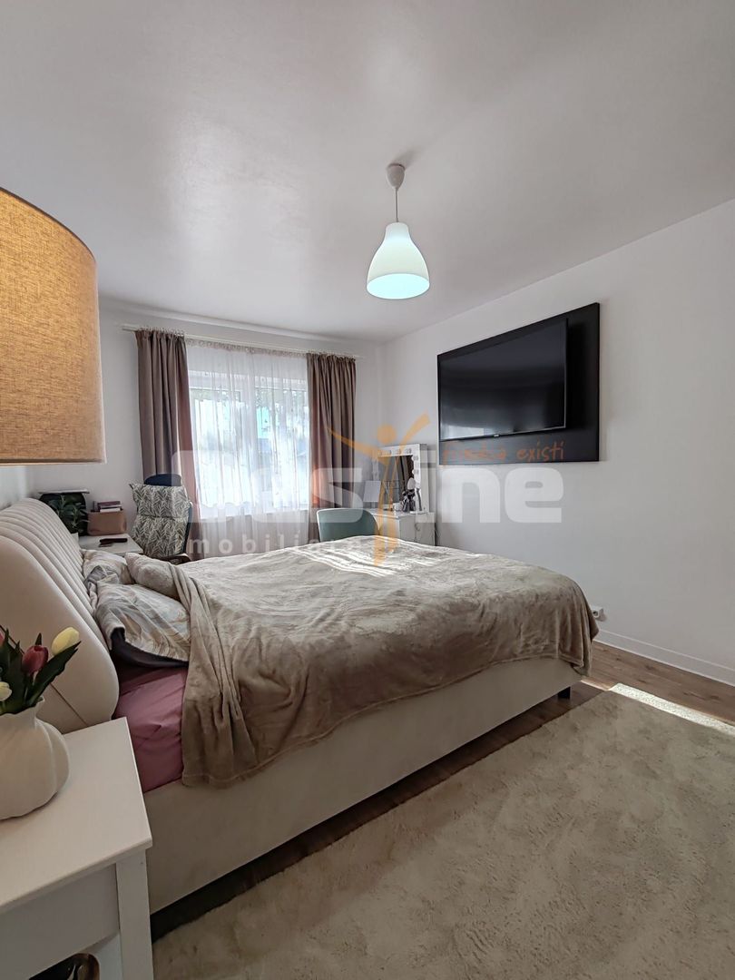Apartament cu 3 camere, renovat și mobilat complet – Zona Gară, Vaslui - Poză 4