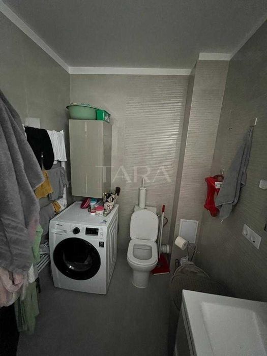 Apartament pozitionat cu 3 camere in zona strazii  Tineretului! - Poză 7