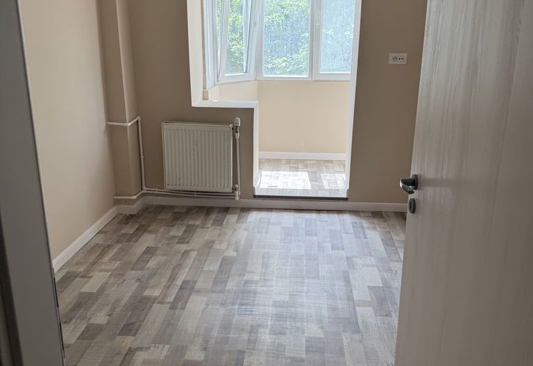 Apartament 3camere- metrou Aparatorii Patriei. - Poză 17