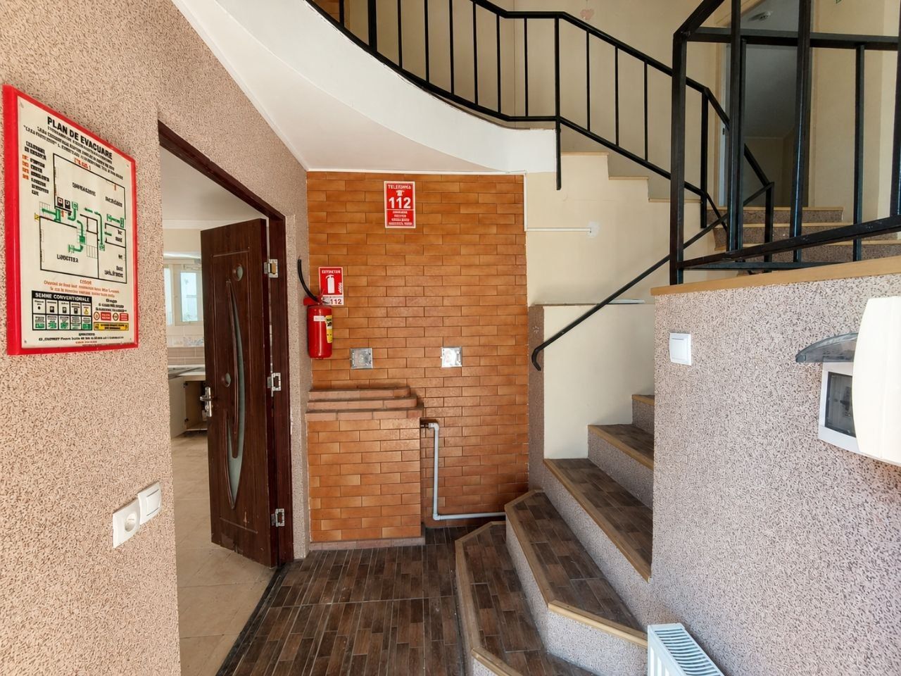 Casă în Doroțcaia – 140 m² | 13,71 ari | 6 camere + living - Poză 20