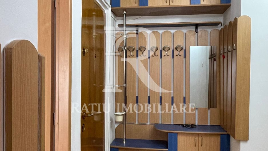 Apartament cu 3 camere | Decomandat | Parcare | Nufărul | Oradea - Poză 12
