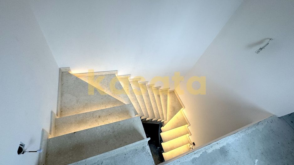 De vanzare casa 3 camere P+M Soseaua Chitilei - Bucurestii Noi - Poză 9