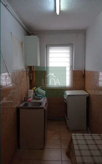 Apartament 3 camere de vânzare – Dâmbu, Etaj 3 - Poză 5