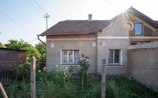 Casa de vanzare Oradea zona Garii - Poză 1