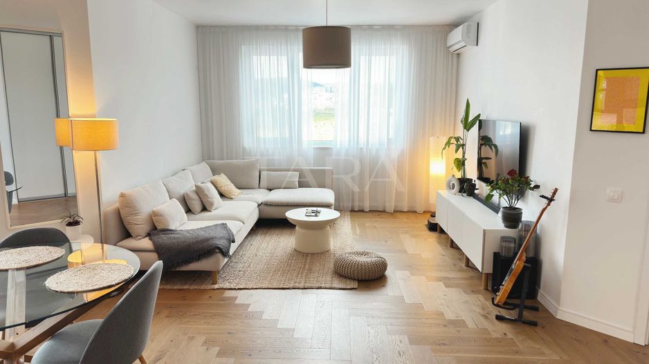 Apartament modern, complet utilat, cu priveliște panoramică spre Cluj - Poză 1