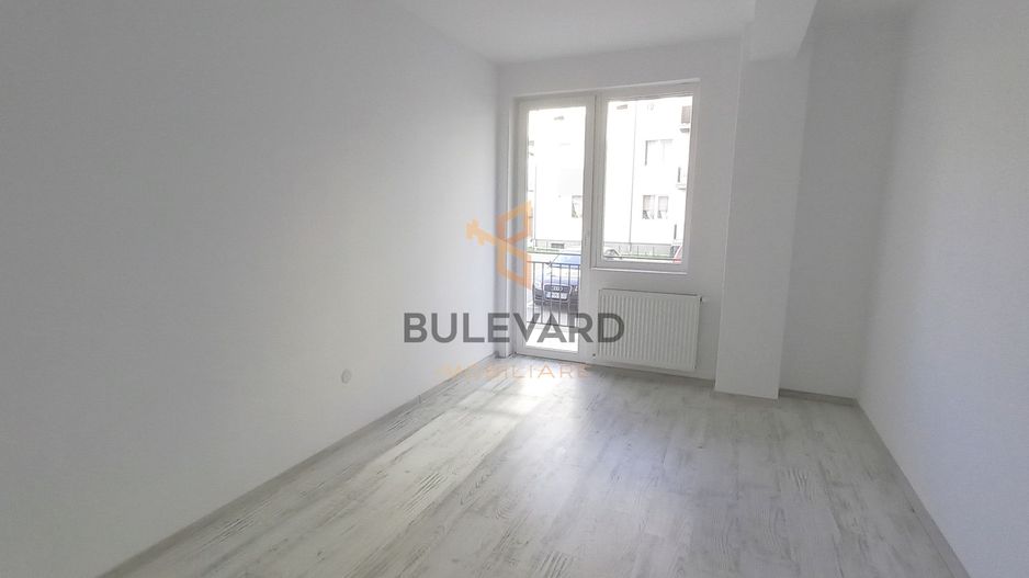 Apartament cu 2 camere, zona Terra! - Poză 3