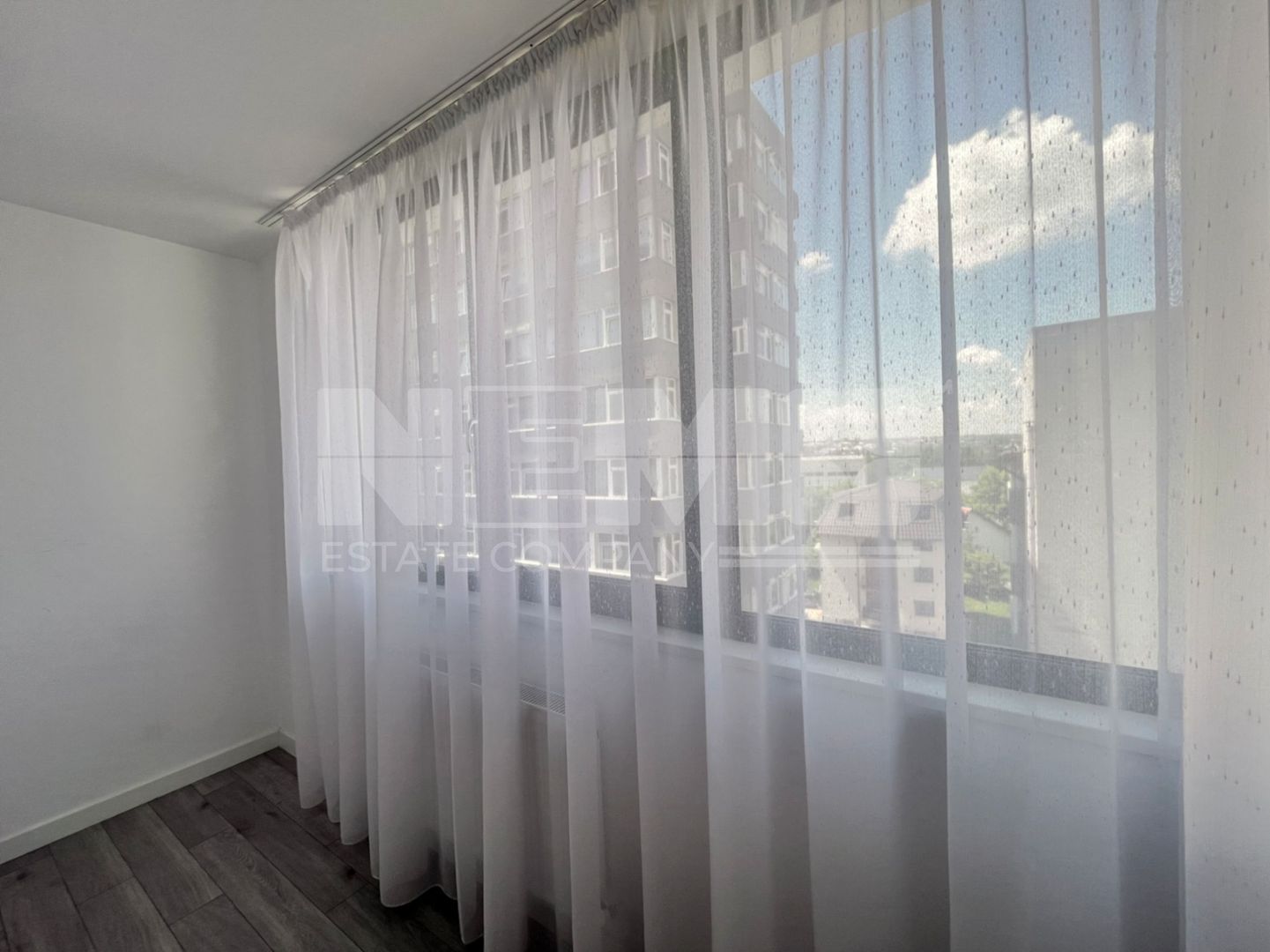 Apartament cu 2 Camere Decomandat de Vanzare Suceava/Nordic I 112.000E - Poză 4