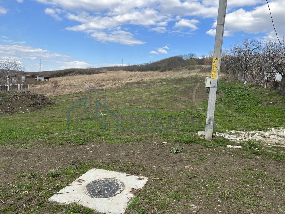 Teren intravilan Dancas Miroslava persoana fizica - Poză 3