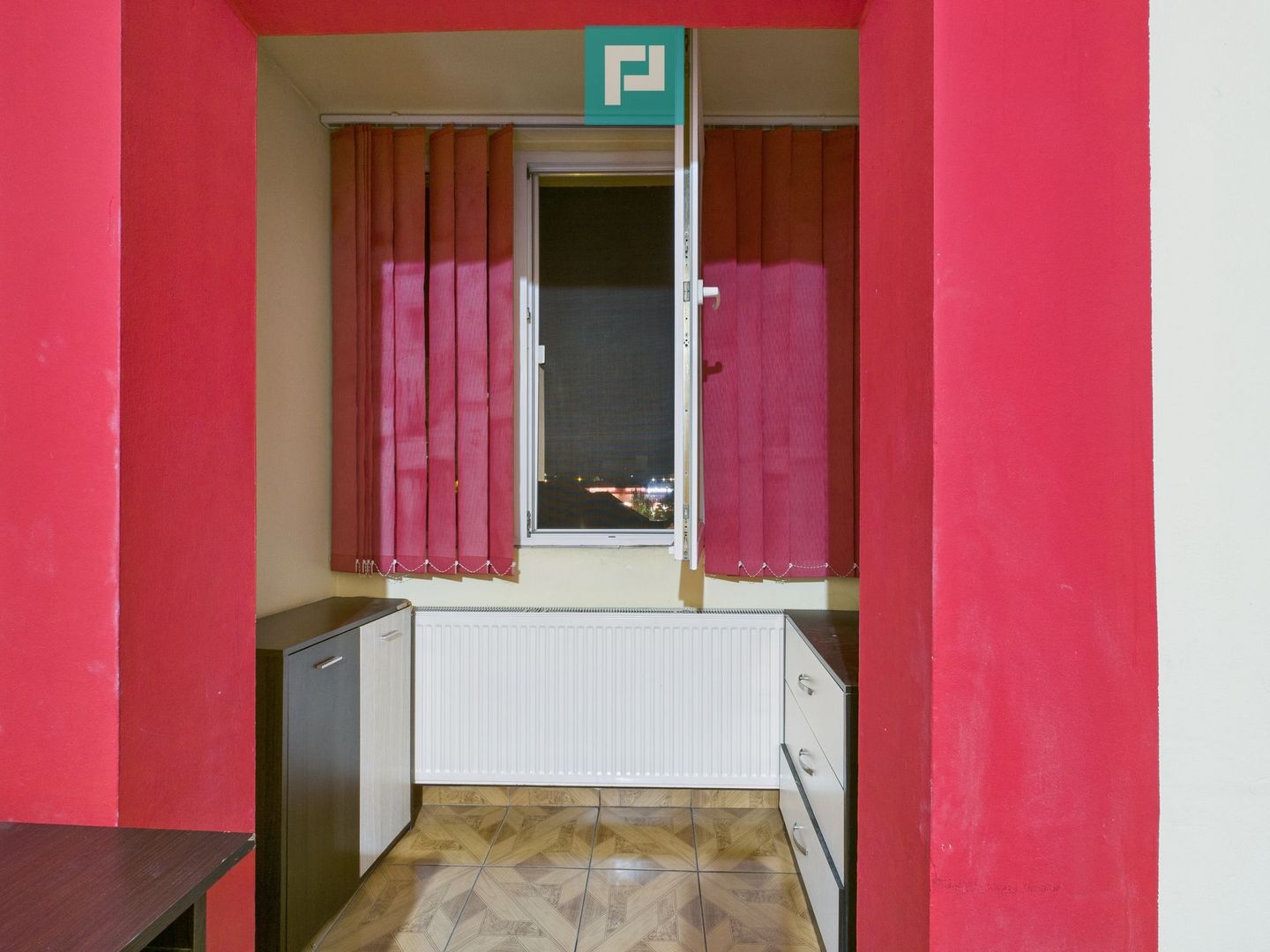 Apartament cu 3 camere,  2 balcoane Calea Șagului - Poză 11