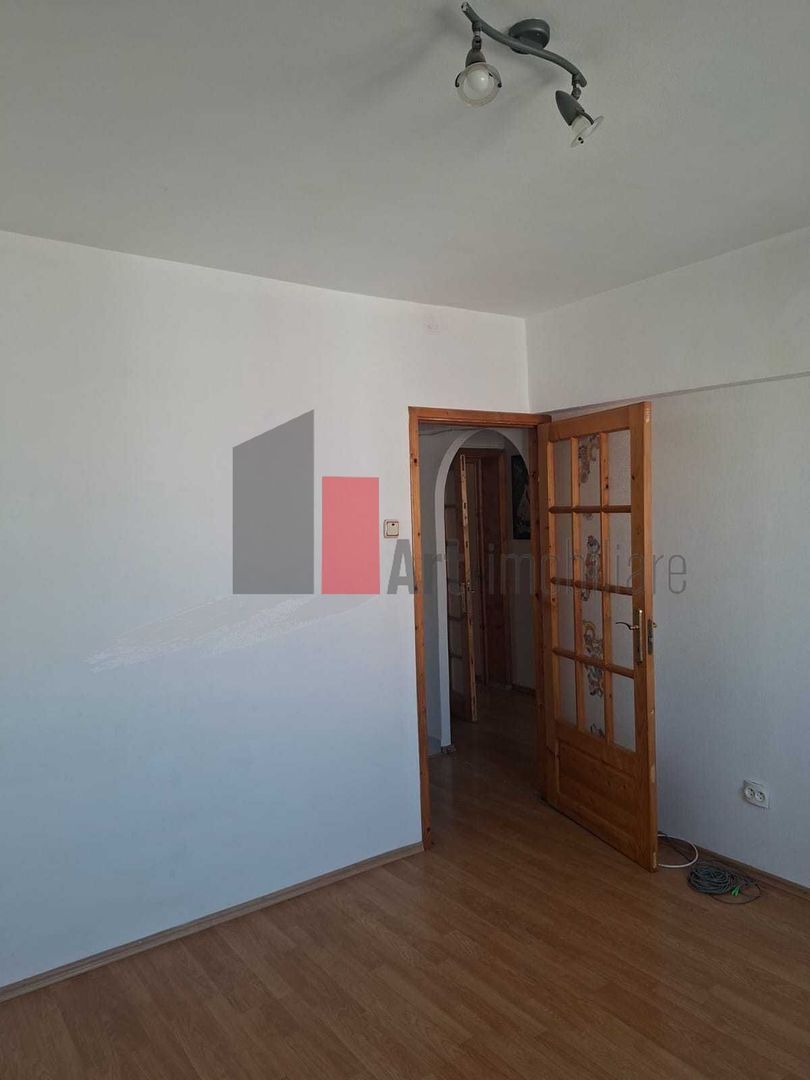 APARTAMENT  2 CAMERE MOSILOR - Poză 3