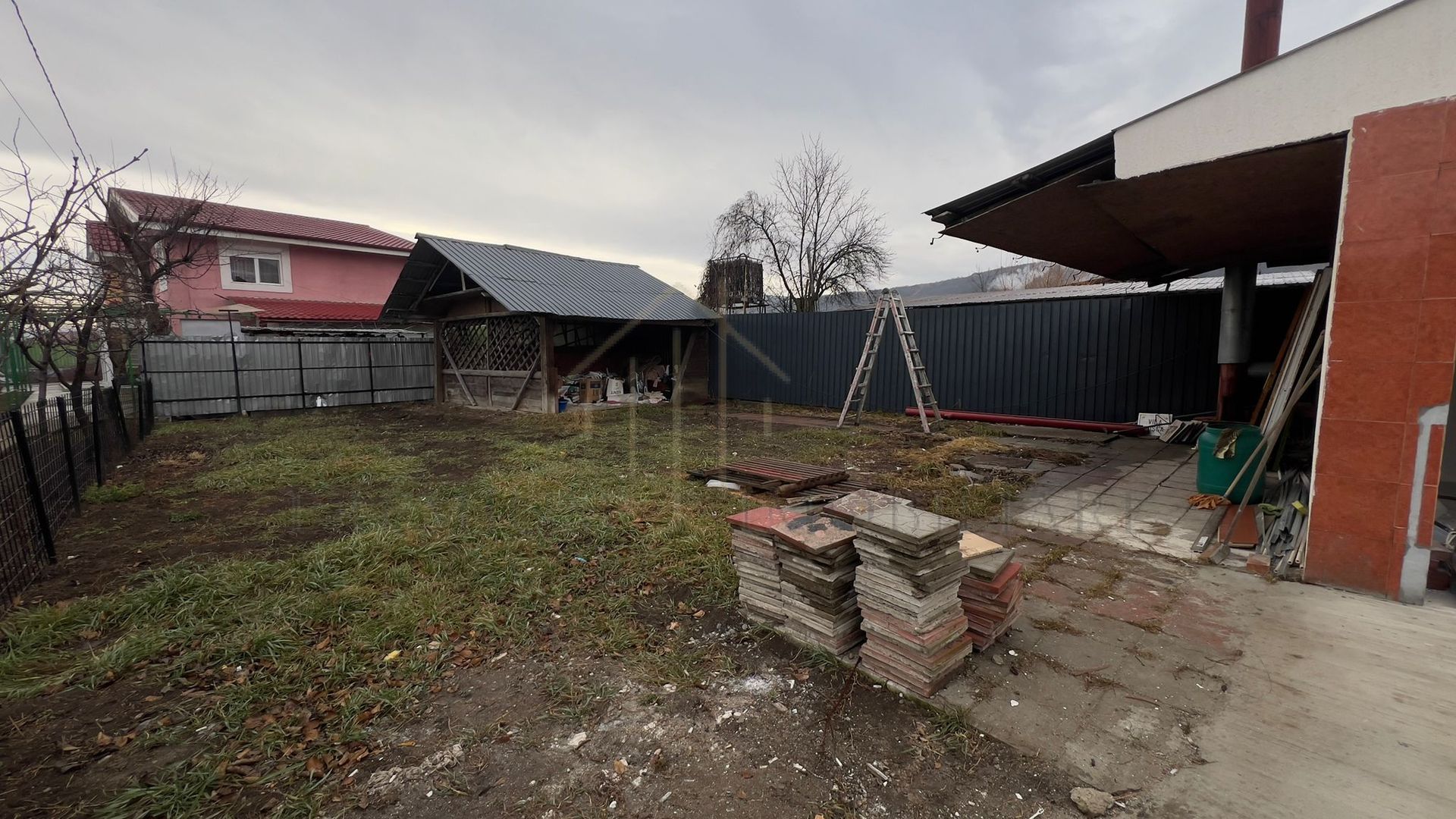 CASA DE VANZARE IN BOGDANESTI - Poză 3