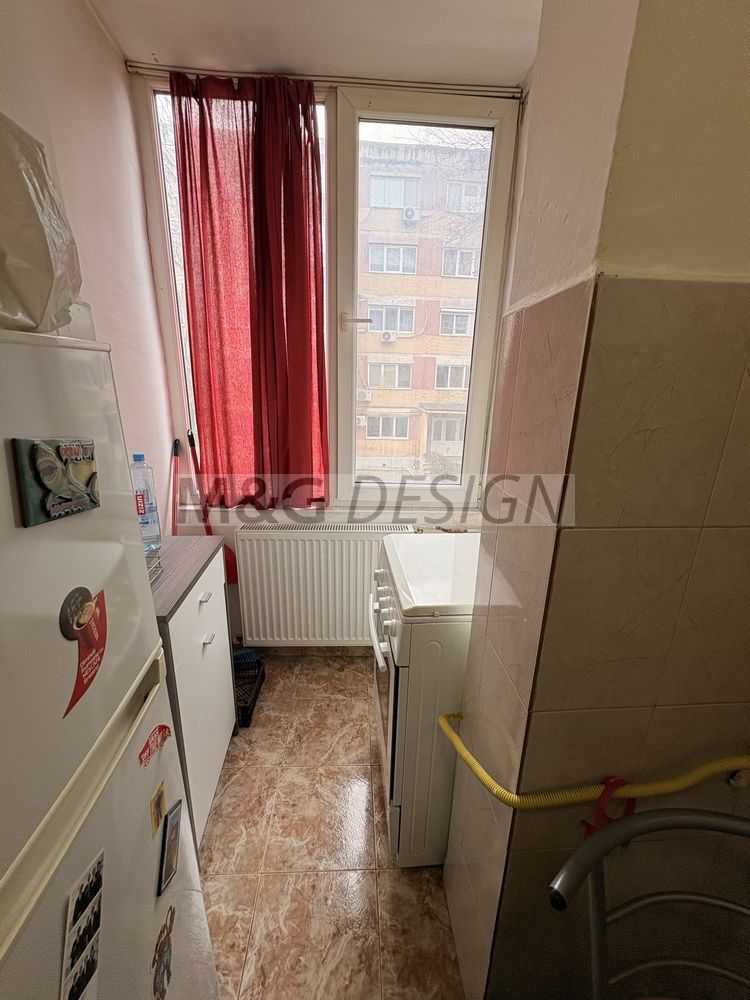 1 camera Blasovici etaj 1 - Poză 7