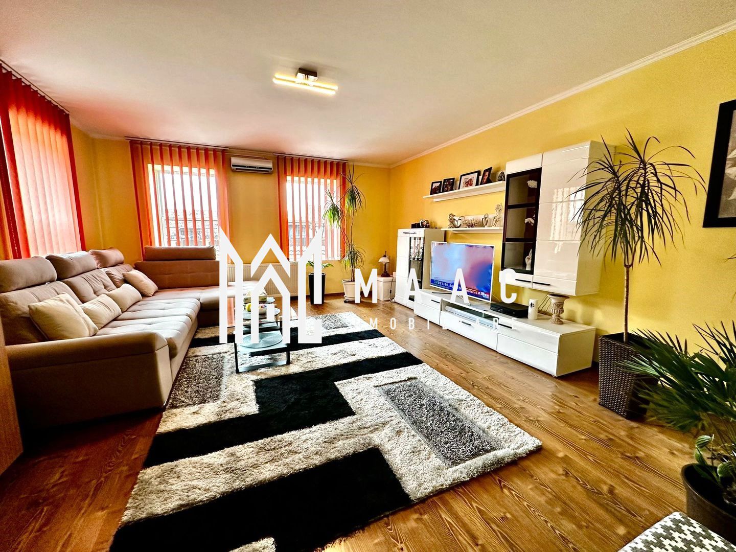 Casa  4 camere | Teren 2500 mp | Acces auto | Cristian - Poză 1