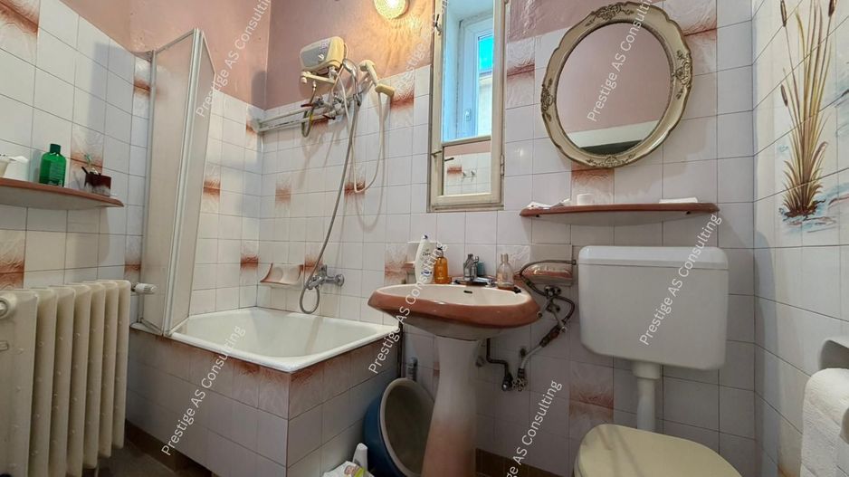 Casa individuala 2 apartamente | 310 mp utili |  clinica / birouri Elisabetin - Poză 23
