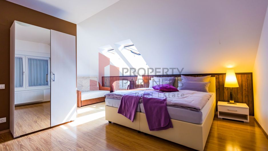 Vilă 340 mp Bran | Teren 5500 mp | 6 dormitoare cu băi proprii - Poză 18