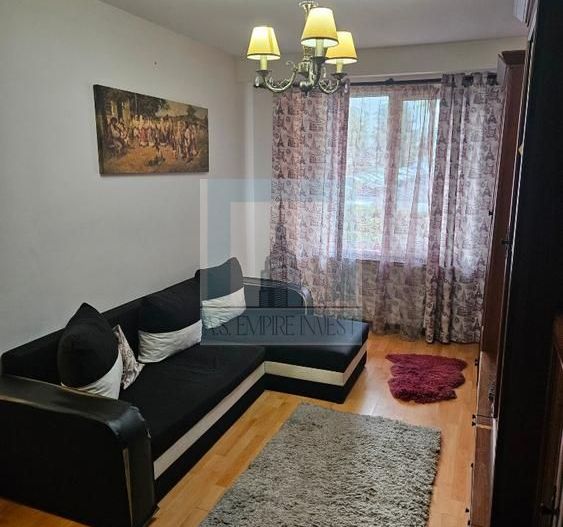 Garsonieră decomandată, etaj parter- Astra - Poză 1