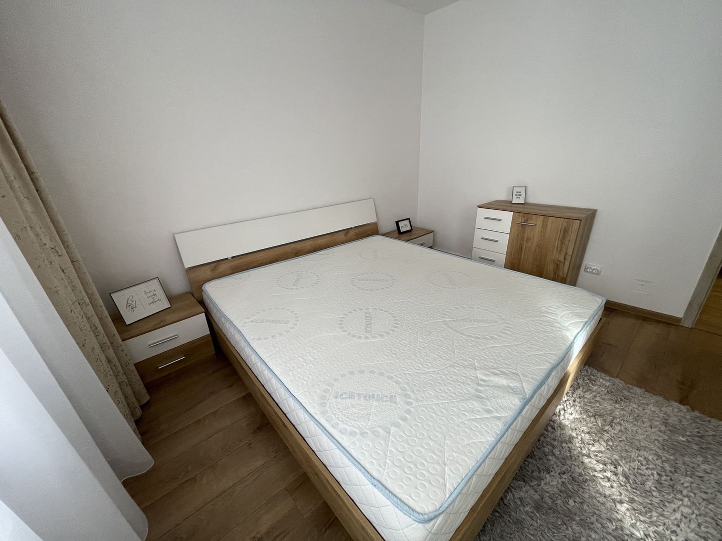 Amenajat complet, mobilat și utilat, totul nou - Poză 17