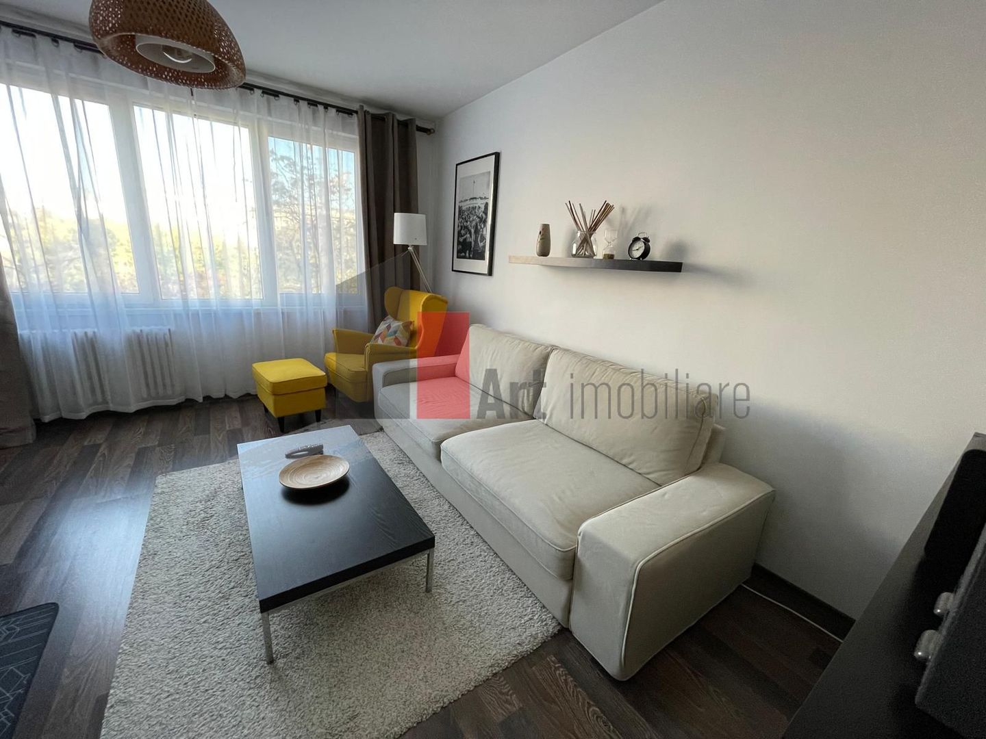 APARTAMENT 2 CAMERE -SALA PALATULUI - Poză 2