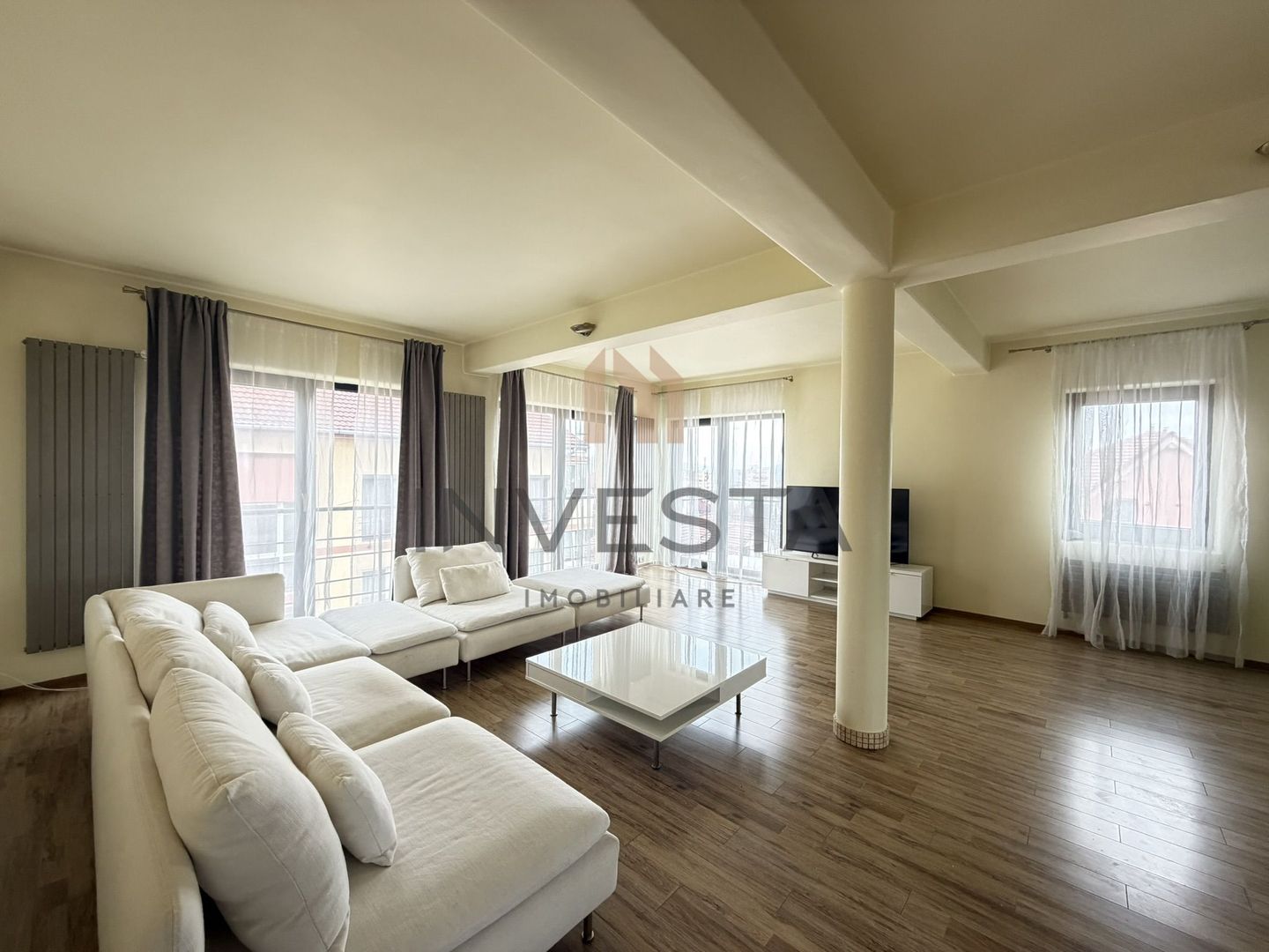 Penthouse elegant cu vedere spre oras-zona Mircea Eliade - Poză 1