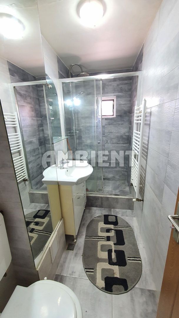 DE ÎNCHIRIAT - Apartament 1 cameră, etaj 3, zona NORD; - Poză 3
