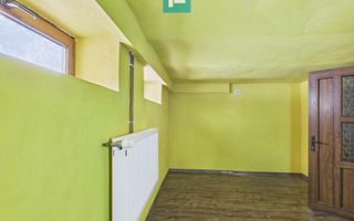 Casă cu 4 camere în zona Parneava - Poză 14