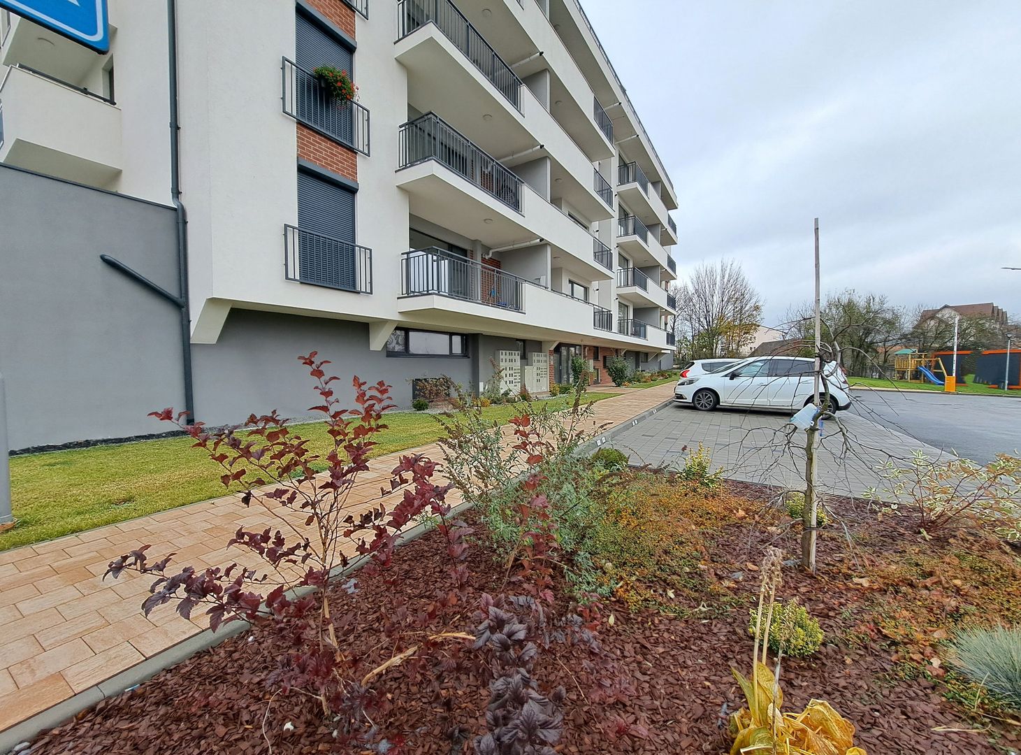 Apartament 3 camere, terasa si balcon - Sibiu - Poză 13