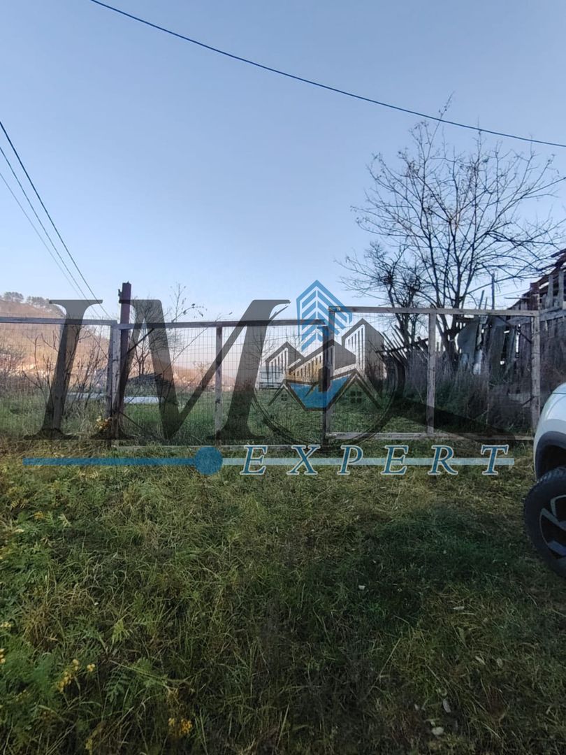 Teren intravilan în Paclisa 1785mp. - Poză 2