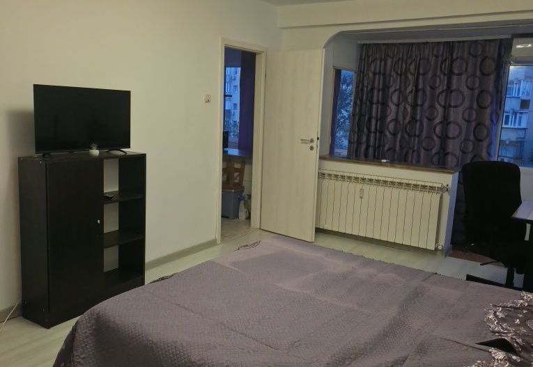 GARSONIERĂ DE ÎNCHIRIAT | TINERETULUI | 31 MP | RENOVATĂ AC05 - Poză 1