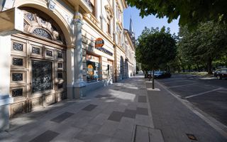 Apartament 2 camere ultracentral, Revoluției, ideal birou - Poză 1