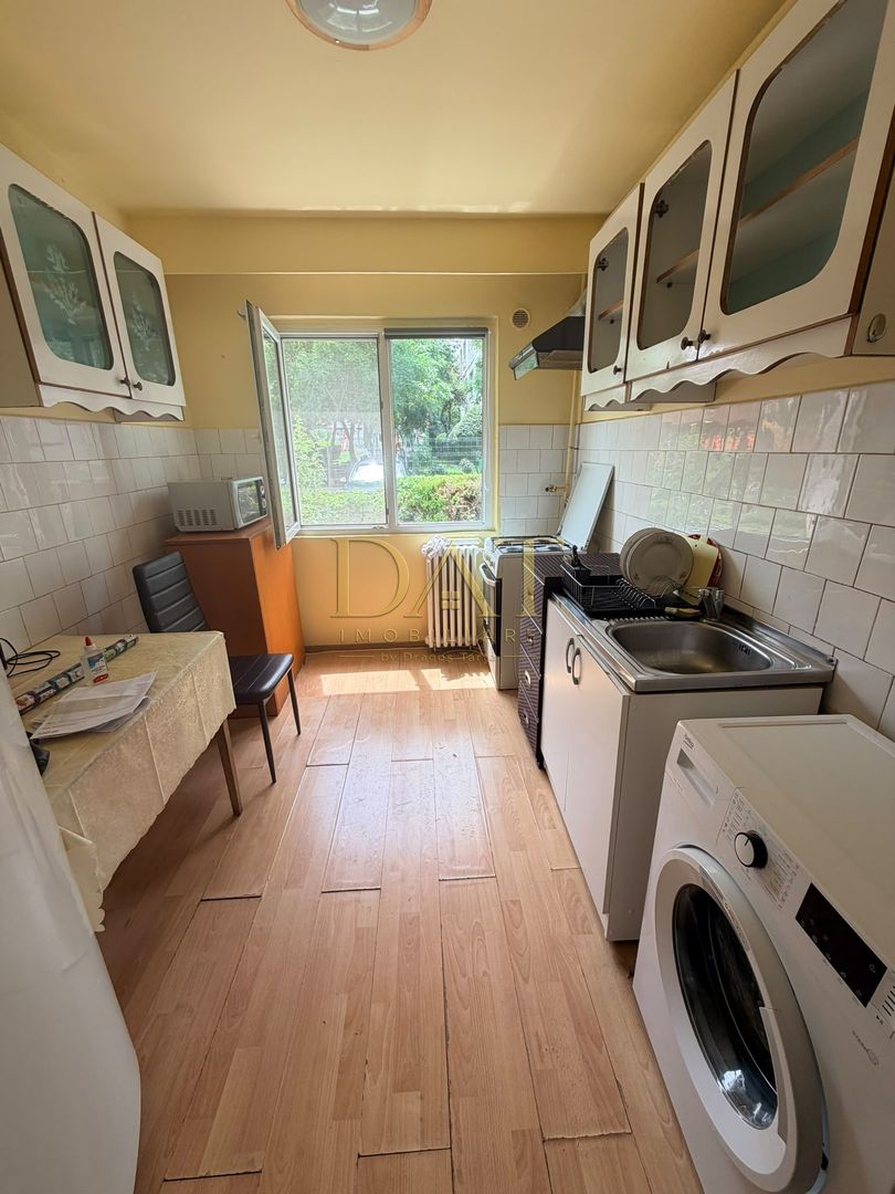 Apartament 2 camere, parcare exterioara, zona BIG - Poză 3