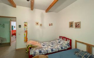 Vila superba 300mp + teren 1400mp & front la rau in Somesul Rece. - Poză 40