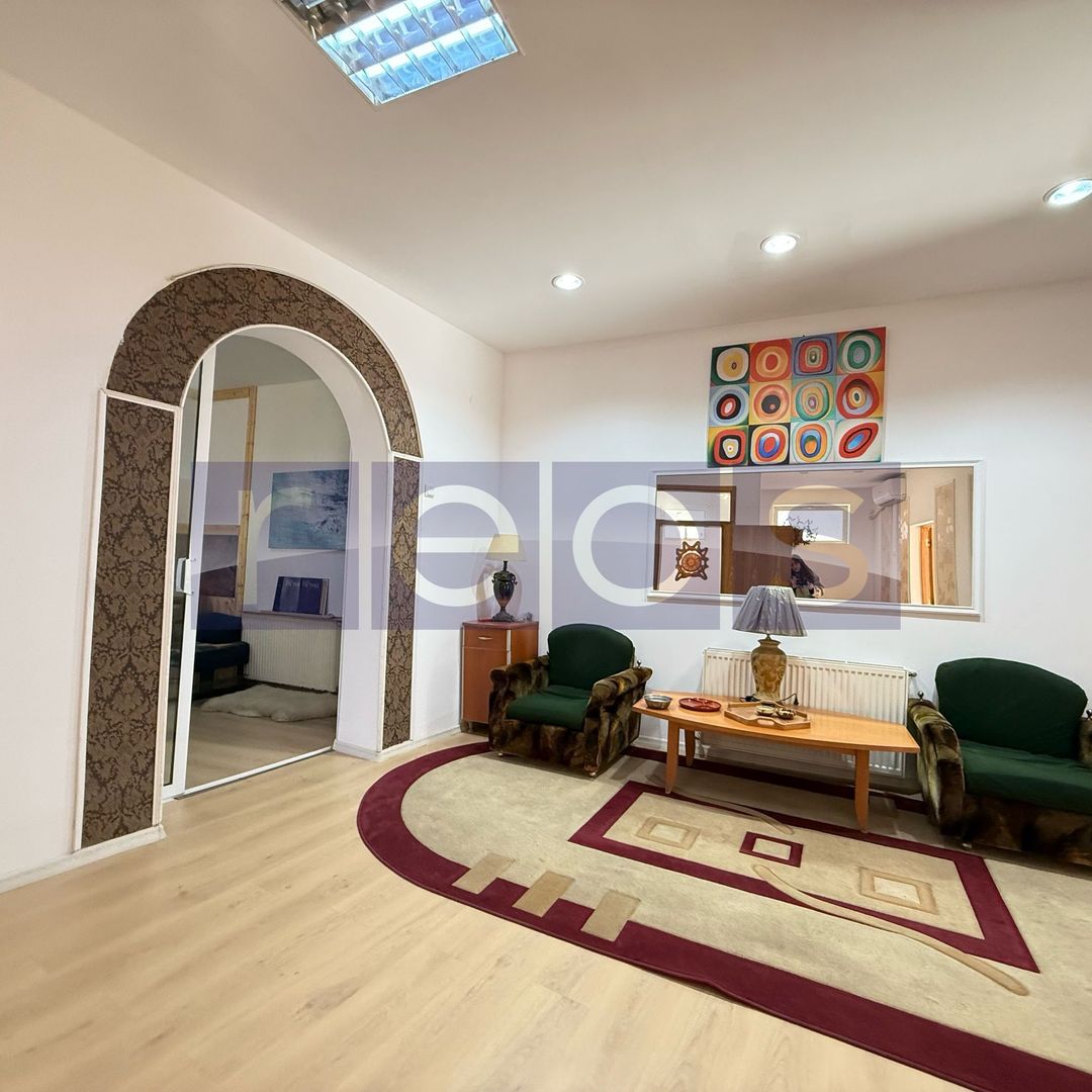 OPORTUNITATE DE VANZARE  APARTAMENT 6 CAMERE ÎN VILA | ZONĂ CENTRALĂ - Poză 2