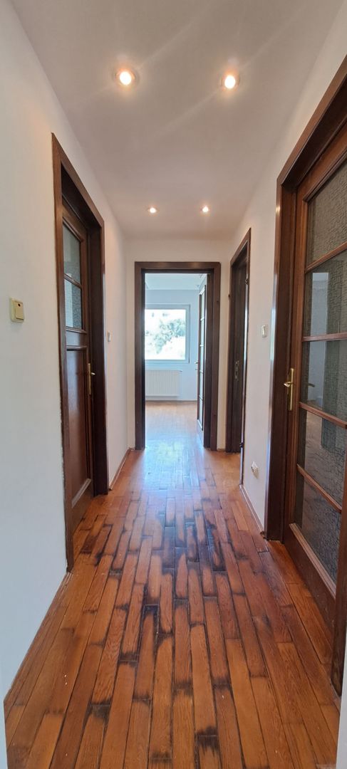 Giurgiului, 3 camere spatios - 98 mp, etaj 2, acces metrou si stb - Poză 4