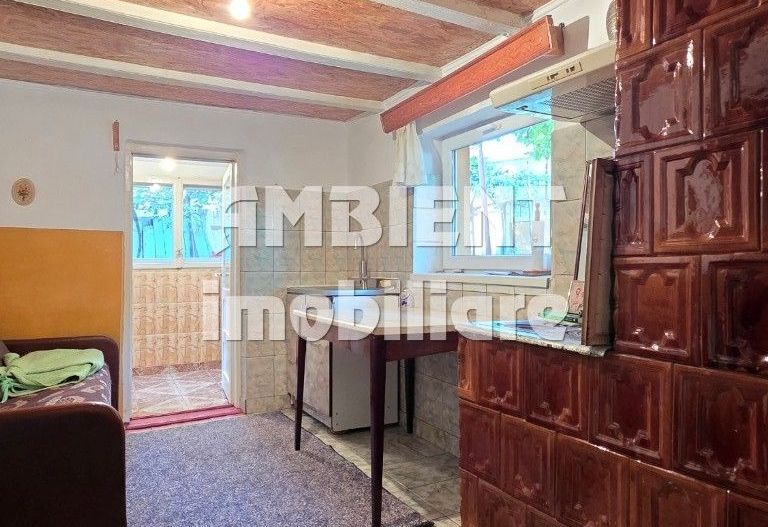 CASĂ INDIVIDUALĂ cu teren 272 mp, VASLUI - zona CARTIER; - Poză 12